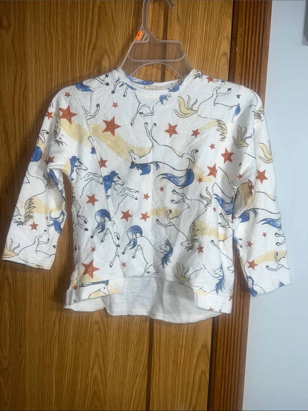 Zara White Long Sleeve Tee with Blue and Yellow Unicorns and Red Stars